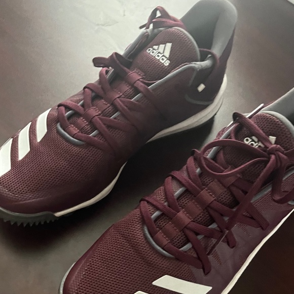 Addidas Baseball Turf Shoes - Picture 1 of 6